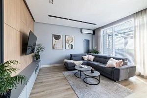 Видовая квартира в доме бизнес-класса в центр...