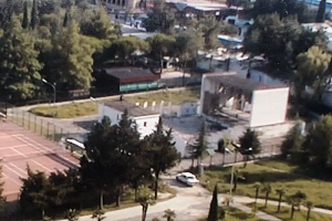 Участок у моря, до моря от участка 100 метров...