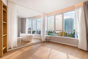 Квартира в Миллениум Тауэр с дизайнерским рем...