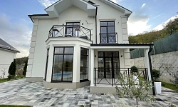 Коттедж с видом на горы