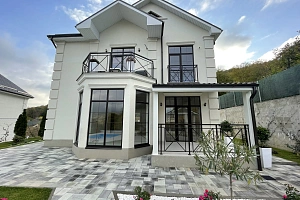 Коттедж с видом на горы