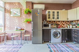 Двухкомнатная квартира с ремонтом на Макаренк...