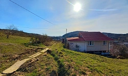 Участок с видом на море