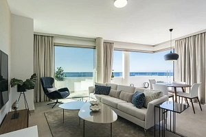 Квартира с видом на море для большой семьи