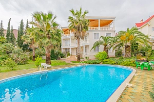 Продажа шикарного дома с бассейном и с видом ...