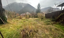 Земельный участок