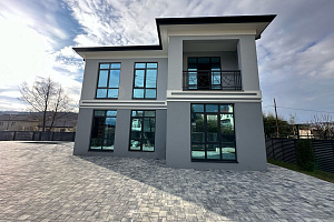 Вилла с бассейном 160 м кв на 6 сотках 