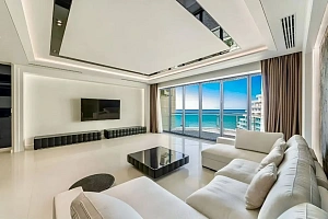 Квартира с ремонтом класса Deluxe и террасой ...