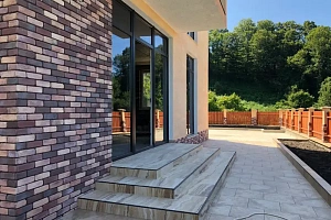 Шикарный коттедж в стиле хай-тек