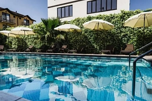 Роскошный бутик-отель в Сириусе. 