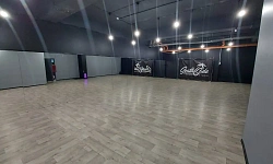 Коммерческая недвижимость с арендаторами 