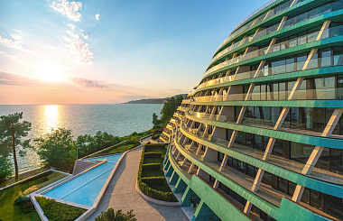 REEF RESIDENCE