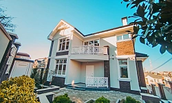 Новый дом в городской черте