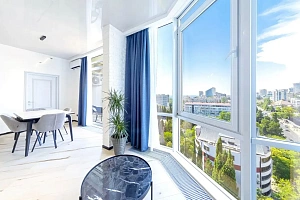 Вблизи у моря, вдали от суеты