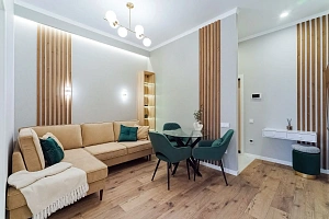 Продаётся просторная двухкомнатная квартира с...