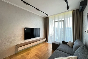 квартира с дизайнерским ремонтом 