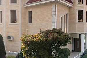 Красивый особняк в Сочи