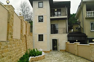 Элитный дом в центре Сочи