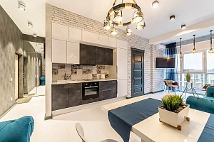 Квартира с дизайнерским ремонтом в 2-ух минут...