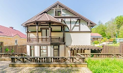 Уютный коттедж