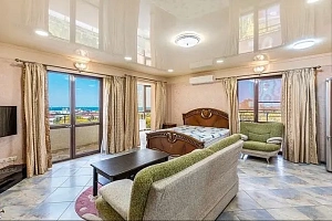 Квартира в центре Сочи с прекрасным видом