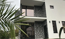 Собственный дом с видом на море