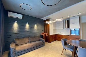 Квартира в центре с дизайнерским ремонтом