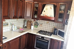 Отличная двухкомнатная на Макаренко