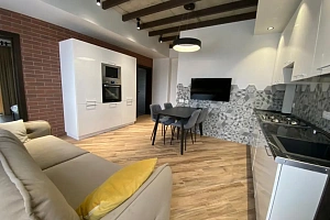 Продаётся квартира в центре Адлера 