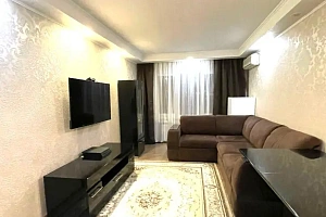 Квартира в спальном районе(Макаренко)