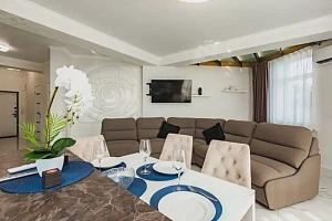 Шикарная квартира у моря 