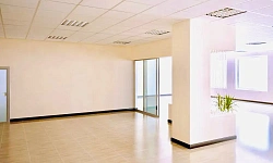 Продаю нежилое здание под коммерцию в самом ц...