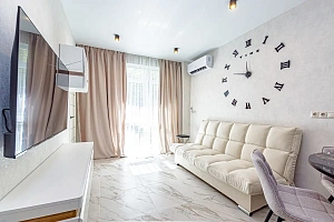 Уютная квартира с видом на море  в ЖК СИРИУС