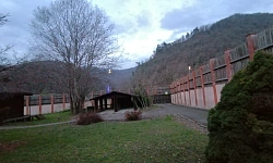 Участок под гостиницу или частную усадьбу