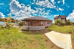 Уютный дом в красивом месте