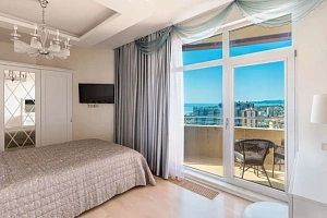 Солнечный уголок