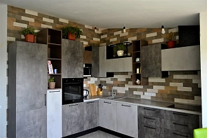 Трехкомнатная квартира на Макаренко