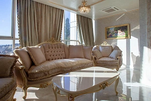 Элитная квартира на Первомайской.