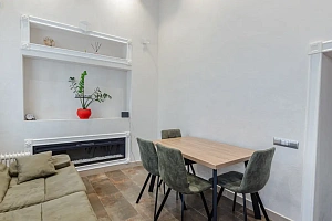 Стильная двухуровневая квартира