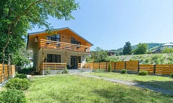 Дом в стиле шале 