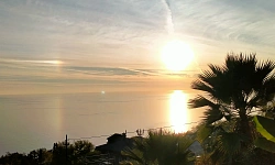 Участок с панорамным видом на море