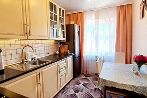 Трехкомнатная квартира на Макаренко