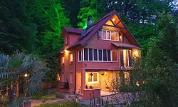 Продам коттедж 197 м2 в центре Сочи