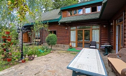 Дом в райском уголке