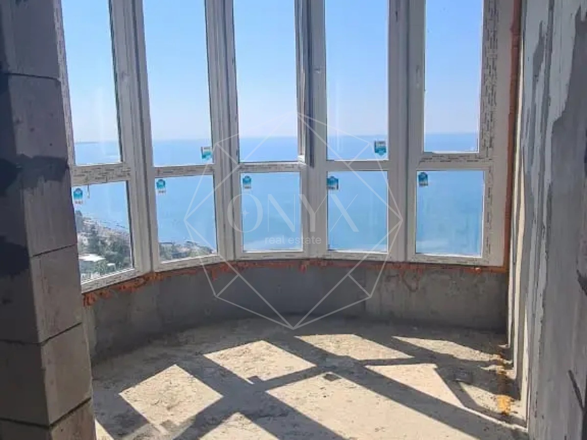 Квартира с прямым видом на море на Есауленко