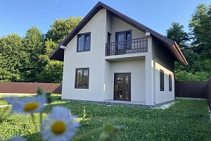 Предлагаем три новых коттеджа