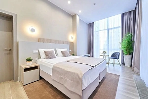 Видовая квартира с дизайнерским ремонтом 