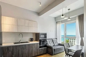 Квартира возле моря в спальном районе