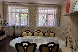 Трехкомнатная квартира на КСМ