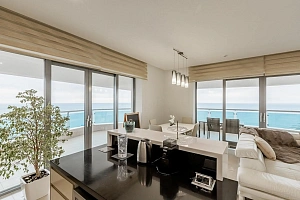 Продаю квартиру с видом на море!